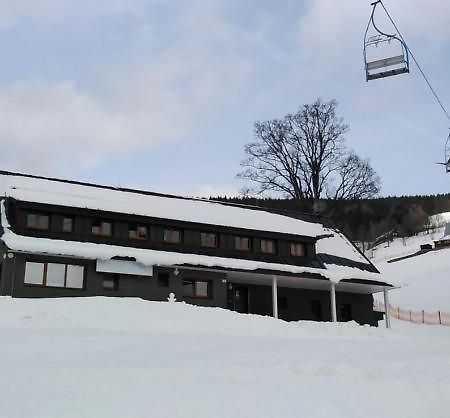 Ski Apartmany Nymburska Chata Pec pod Snezkou Exterior photo